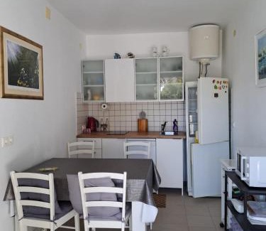 Ubli Apartment | Apartment Lidie