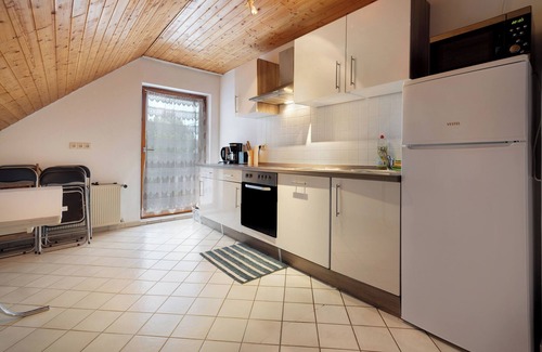 Lebenstedt Apartment | Apartment 'Livingroom Raf1 Apartments Nr 1' with Private Terrace, Balcony and Wi-Fi