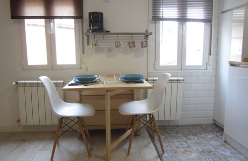 Burgos Apartment | Apartment 'Loló Vut' with Wi-Fi