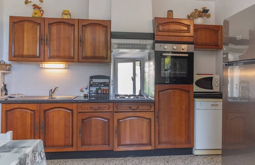 Orgnac-l'Aven Apartment | Apartment 'Magnanerie De La Maréchale' with Mountain View, Shared Pool and Wi-Fi