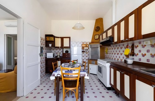 Nardo Apartment | Apartment 'Malu' in Salento with Shared Terrace, Wi-Fi and Air Conditioning