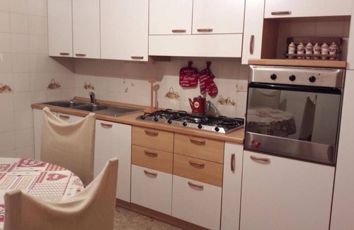 Aymavilles Apartment | Apartment 'Mansarda Le Chateau' with Mountain View, Shared Garden and Wi-Fi