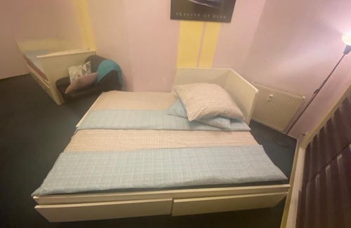 Ruesselsheim Apartment | Apartment Masionette Opel City Rüsselheim, near Frankfurt Airport, Wiesbaden, Mainz, Frankfurt for Business and Family