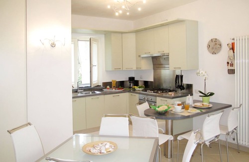 Capanne-Prato-Cinquale Apartment | Apartment Mia by Interhome