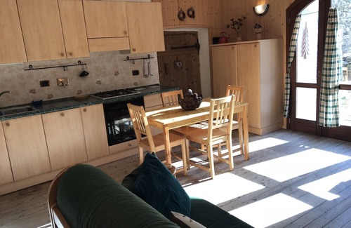 Gressoney-Saint-Jean Apartment | Apartment Miosotis - 5 persons