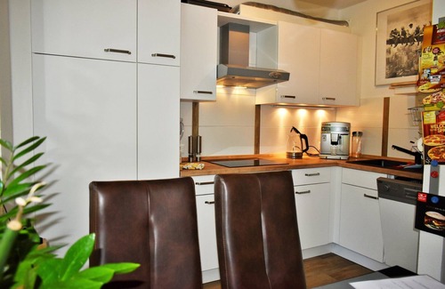 Murwik Apartment | Apartment 'Möwennest Am Twedter Holz' with Balcony and Wi-Fi