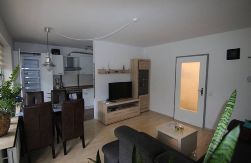 Murwik Apartment | Apartment 'Möwennest Am Twedter Holz' with Balcony and Wi-Fi