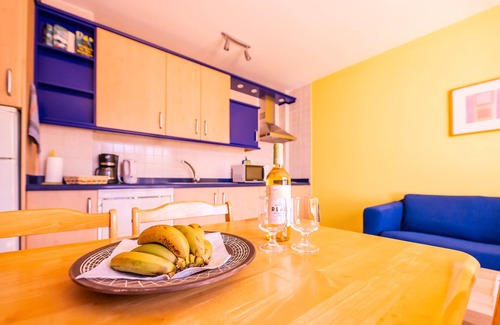 Puerto Naos Apartment | Apartment 'Nautilus 2' with Sea View, Private Terrace and Wi-Fi