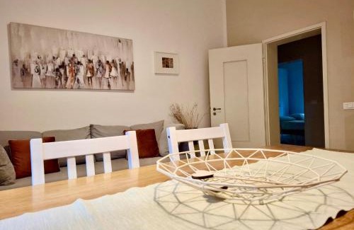 Buon Pastore-Sant'Agnese-San Damaso Apartment | Apartment near hospital and university