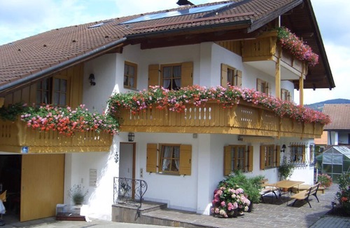 Aufham Apartment | Apartment no. 1, 27m², living/bedroom, balcony, TV, 2 pers.