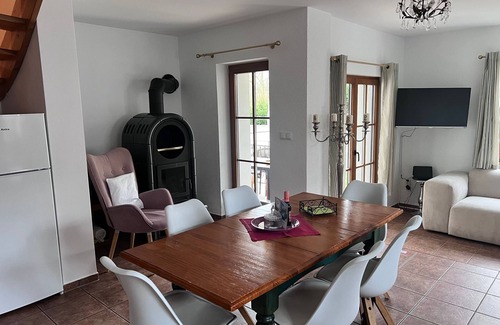 Bad Saarow Apartment | Apartment No. 1 Wildrose - Ferienhof am Trift