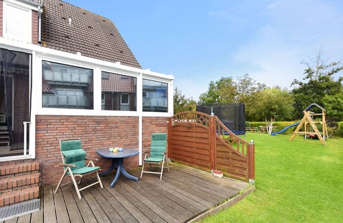 Bensersiel Apartment | Apartment No. 4 in the house relaxation - close to the beach and the North Sea thermal bath