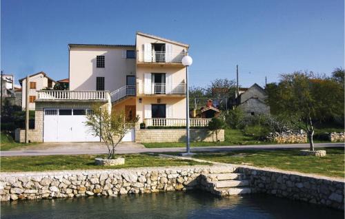 Jadrtovac Apartment | Apartment Obala Morinje I