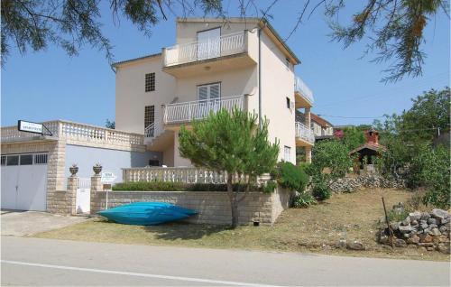 Jadrtovac Apartment | Apartment Obala Morinje I