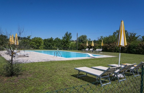 Monteriggioni Apartment | APARTMENT OF CHARME WITH POOL IN CHIANTI-SHIRE-FLORENCE 40 KM-SIENA 20 KM
