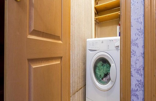 Akademicheskoe Apartment | Apartment on Svetlanovsky 40