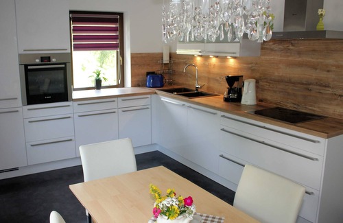 Obertrubach Apartment | Apartment on the creek