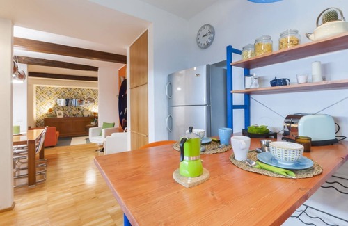 Sant' Ambrogio Apartment | Apartment on the first floor completely refurbished in a contemporary style.