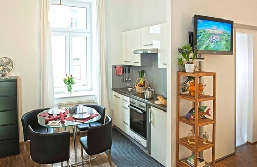 Wieden Apartment | Apartment on the Naschmarkt
