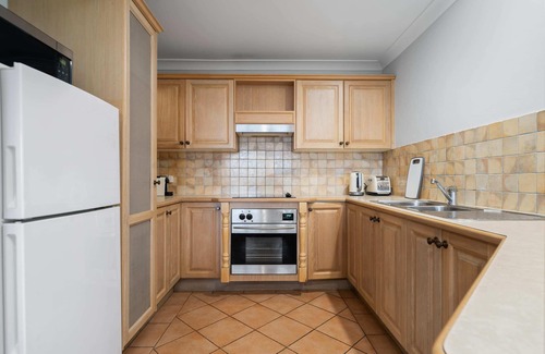 Bathurst Apartment | Apartment on William in CBD - 2 Bed, 2 Bath, Wi-Fi