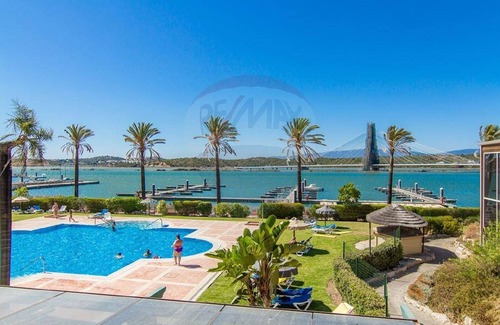 Mexilhoeira da Carregacao Apartment | apartment panoramic view of the pool, and the arade river Lagoa, Algarve