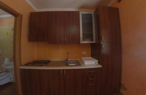 Montincello Apartment | Apartment 'Quadrupla - Villa Terra Nostra' with Shared Pool, Wi-Fi and Air Conditioning