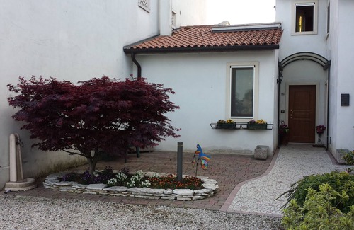 Vicenza House | APARTMENT RED MAPLE