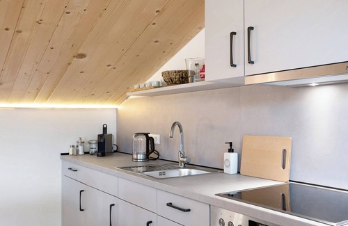 Schlitz Apartment | Apartment 'Refugium Aus Vollholz' with Mountain View, Shared Garden and Wi-Fi