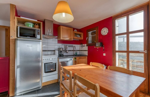 Villard-Reculas Apartment | Apartment "Regain 5" with Mountain View and Balcony