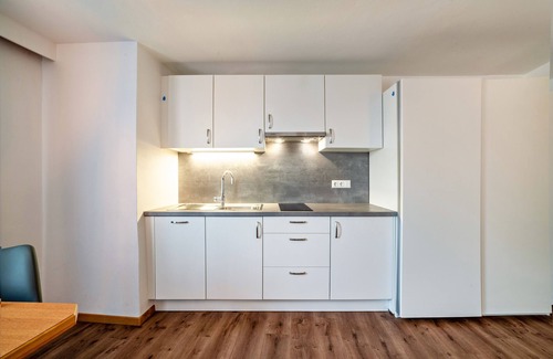 Tesimo Apartment | Apartment 'Residence Alpina Mono Nr 5' with Mountain View, Shared Pool and Wi-Fi