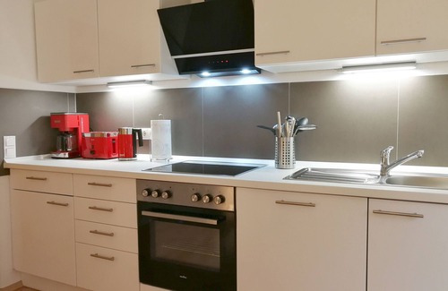 Neuendorf Apartment | Apartment 'Rheinblick Wohnung 2' with Shared Terrace, Shared Garden and Wi-Fi