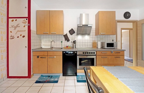 Kamp-Bornhofen Apartment | Apartment 'Rheinferien' with Private Terrace, Private Garden and Wi-Fi