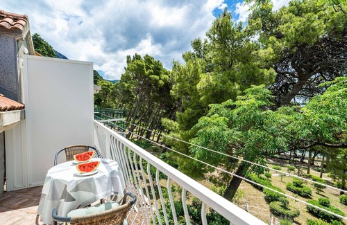 Srebreno Apartment | Apartment & Rooms Papa - Premium Double or Twin Room with Balcony and Partial Sea View (Soba 2)