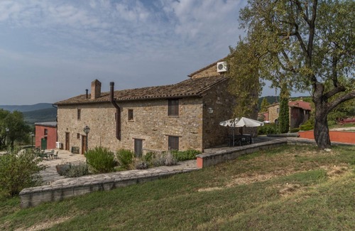 Magione Apartment | Apartment Salon + Vineyards