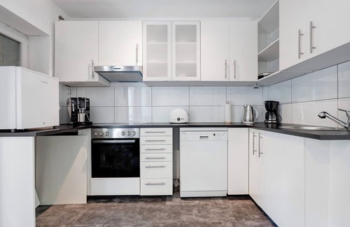 Saint Pauli Apartment | Apartment 'Schanze St Pauli Citynah' with Shared Terrace and Wi-Fi