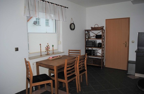 Luhmannsdorf Apartment | Apartment Scholz *76sqm with 2 bedrooms, wifi and garden* - Fewo Scholz