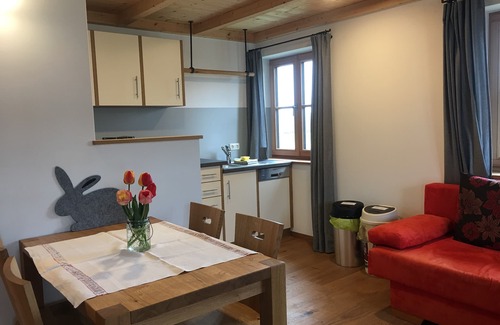 Neuoetting Apartment | Apartment Schwalbennest, 40sqm, 2 bedrooms, balcony