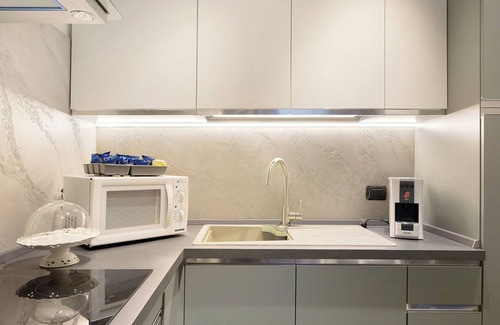 Vado Ligure Apartment | Apartment 'Soleluna' with Wi-Fi and Air Conditioning