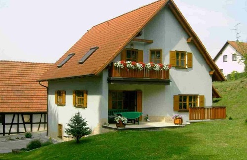 Schesslitz Apartment | Apartment 'Stark bis 3 Personen' with Wi-Fi