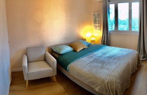Miroir - Batignolles Apartment | Apartment T2 TGV station spacieux and fully equipped