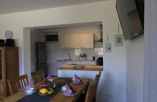 Schleiden Apartment | Apartment Talblick - Haus Paulus