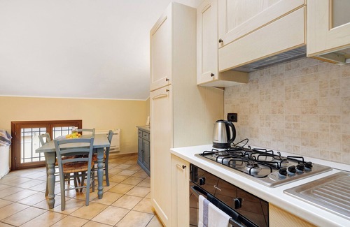 Cisano sul Neva Other | Apartment "Terzo Tiro" with Mountain View & A/C