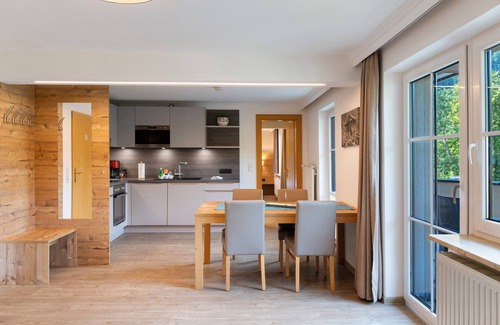 Oetz Apartment | Apartment 'Top 1' with Mountain View, Balcony and Wi-Fi