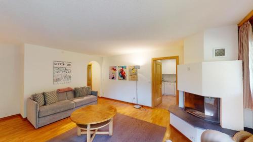 Champfer Apartment | Apartment Trais Tschiervs