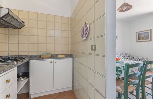 Bonalaccia-Filetto Apartment | Apartment 'Trilocale Bonalaccia 2' with Shared Pool, Private Terrace and Wi-Fi