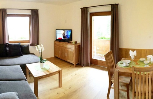 Leutasch Apartment | Apartment "Tyrol" Leutasch . in a sunny, quiet location with great views