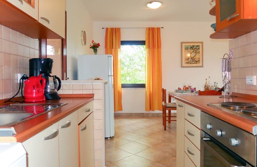 Milohnici Apartment | Apartment Urdih by Interhome
