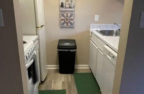 Coliseum Central Apartment | Apartment!