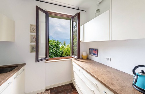 Pai Apartment | Apartment 'Villa Verde' with Lake View, Shared Pool and Air Conditioning
