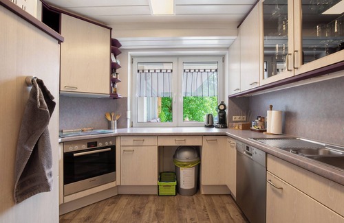 Herlikofen Apartment | Apartment 'Weingärtner' with Private Terrace, Shared Garden and Wi-Fi